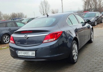 Opel Insignia I Sedan 1.6 Twinport ECOTEC 115KM 2009 Opel Insignia 1,6 Ben 115 KM Ksenon 1.6 Benzyna 115KM, zdjęcie 2