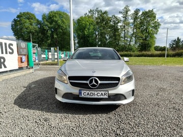 Mercedes Klasa A W176 Hatchback 5d Facelifting 180 122KM 2015 Mercedes A 160 Super stan., zdjęcie 1