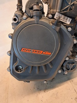 KTM Duke 125 21R M-935 M935 Двигатель