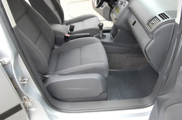 Volkswagen Touran I 2004 VW Touran Klima Sprawna 1.6MPI 102PS Oryginalny Lakier, zdjęcie 29