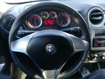 Alfa Romeo MiTo Hatchback 3d 1.4 16v 78KM 2008 ALFA ROMEO MITO 1.4, zdjęcie 19