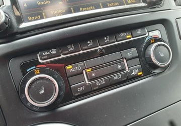 Volkswagen Multivan T6 2010 Volkswagen Multivan Highline Bezwypadkowy Serwis GetHelp 2.0 Diesel, zdjęcie 9