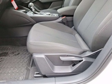 Audi Q2 SUV 1.4 TFSI COD Ultra 150KM 2017 Audi Q2 Side Assist, Kamera cofania 1.4 Benzyna 150KM, zdjęcie 14