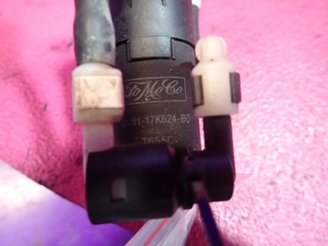 FOCUS III MK3 11- KOMBI PUMPIČKA OSTŘIKOVAČŮ BV61-17K624-BB BV6117K624BB