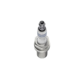 Свеча зажигания BOSCH 0 242 229 797