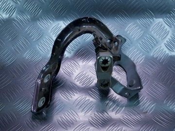 Zawias klapy prawy 8R0827300A AUDI Q5 8R0
