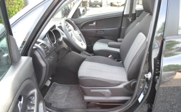 Kia Venga 2012 Kia Venga Bezwypadkowe - Automat - Niski przebieg - Bogate wyposazenie 1.6, zdjęcie 19