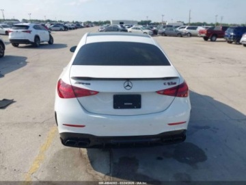 Mercedes Klasa C W206 2024 Mercedes-Benz Klasa C 63 S E Performance 2024 2.0 Benzyna 469KM, zdjęcie 3