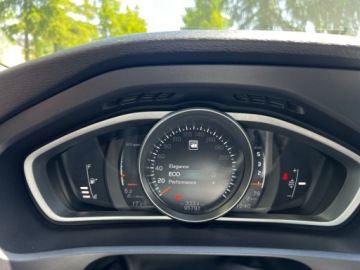 Volvo 2017 Volvo V40 Cross Country Volvo Cross Country - MOMENTUM 2.0 Diesel 120KM, zdjęcie 19