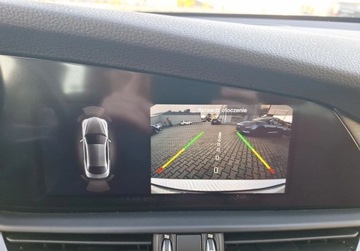 Alfa Romeo Giulia II Sedan Facelifting 2.0 Turbo 280KM 2021 Alfa Romeo Giulia 2.0 280KM 4x4 Q4 Czerwona Skora Kamera Szyberdach ElekrP, zdjęcie 26