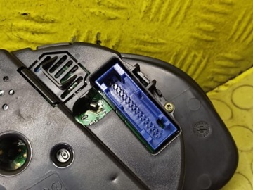 3B0920827A, VW PASSAT B5 1.9 TDI Kombiinstrument 3B0920827A | thumb 6