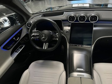 Mercedes GLC C254/X254 Coupe 2.0 220d 197KM 2025 GLC Coupe 220 d 4-Matic AMG Line 2.0 (197KM) 2025, zdjęcie 8