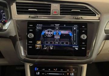 Volkswagen Tiguan Allspace SUV Facelifting 2.0 TDI SCR 200KM 2022 Volkswagen Tiguan Allspace VAT 23 Elegance 2.0TDI 200KM DSG 4motion 2022 r, zdjęcie 19