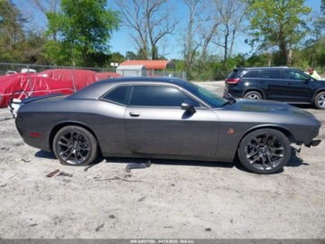 Dodge Challenger III 2022 Dodge Challenger RT Scat Pack 2022 6.4l 6.4 Benzyna 485KM, zdjęcie 6