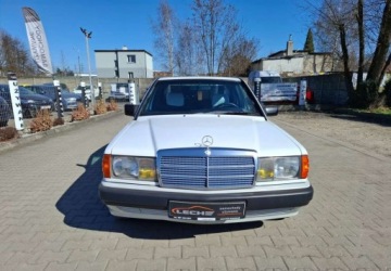 Mercedes 190 2.0 102KM 1989 Mercedes-Benz W201 (190) Mercedes-Benz W201 (190) 2.0 Benzyna 102KM, zdjęcie 3