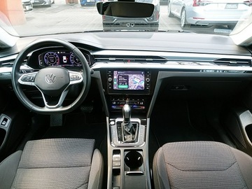 Volkswagen Arteon Fastback Facelifting 2.0 TSI 190KM 2022 Volkswagen Arteon AUTOMAT 1wł Kraj Bezwypad F23%, zdjęcie 13