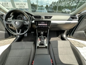 Skoda Superb III Kombi Facelifting 2.0 TDI 190KM 2019 Škoda Superb Skoda Superb Bixenon Grzany fotel, zdjęcie 13
