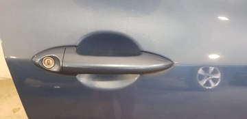 KIA VENGA 09-15R KLIKA DVEŘE PRAVÝ PŘEDNÍ