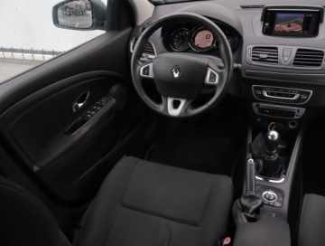 Renault Megane III Grandtour Facelifting 1.2 TCe 115KM 2012 Renault Megane 1.2 TCe, Navi, Klima, Klimatronic, zdjęcie 6