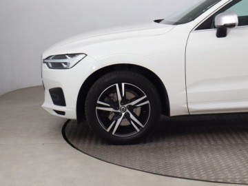 Volvo XC60 II Crossover D4 190KM 2018 Volvo XC60 D4, Salon Polska, Serwis ASO, 187 KM, zdjęcie 14