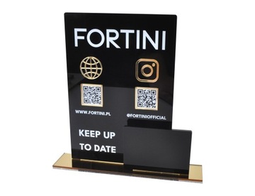 tabliczka social media z kodem QR stojak na ulotki