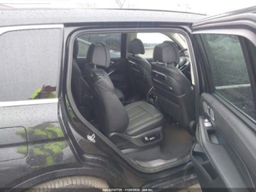 BMW X7 2023 BMW X7 xDrive40i 2023 3.0l 3.0 Benzyna 375KM, zdjęcie 12