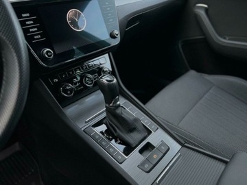 Skoda Superb III Kombi Plug-In Hybrid 1.4 TSI Plug-In-Hybrid 218KM 2024 Skoda Superb 1.4 Hybryda Plug-in 218KM, zdjęcie 11