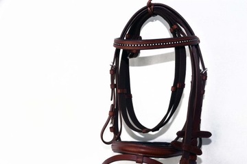 УЗДЕЦА + АНАТОМИЧЕСКИЕ ПОВОДА, ПРОФИЛИРОВАННЫЕ, ПОЛНЫЙ РАЗМЕР