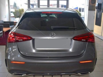Mercedes Klasa A W177/V177 Hatchback Facelifting 1.3 200 163KM 2025 MERCEDES-BENZ A Klasa 200 AMG Line 1.3 (163KM) 2025, zdjęcie 2
