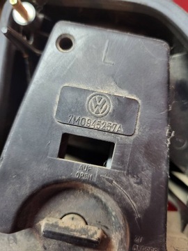 LA490 VOLKSWAGEN SHARAN GALAXY ALHAMBRA 7M0945257A SVĚTLO ZADNÍ LEVÝ