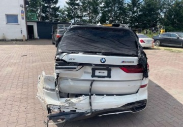 BMW X7 SUV M 4.0 M50i 530KM 2022 BMW X7 2022 BMW X7, M50I 4x4 - W POLSCE, po oplatach i akcyzie 4.4 Benzyna, zdjęcie 3