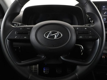 Hyundai Bayon SUV 1.2 MPI 84KM 2022 Hyundai Bayon XLine niski przebieg PDC kamera, zdjęcie 18