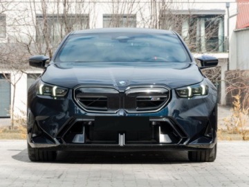 BMW Seria 5 G90-91 M Sedan 4.4 V8 727KM 2025 BMW Seria 5 M5 Sedan 4.4 (727KM) 2025, zdjęcie 3