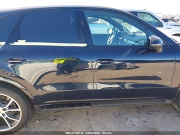 Porsche Cayenne III 2023 Porsche Cayenne 2023r., 4x4, 3.0L 3.0 Benzyna 335KM, zdjęcie 3