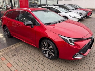 Toyota Corolla XII TS Kombi Facelifting 1.8 Hybrid 140KM 2025 Od ręki - Style 1.8 Hybrid 140KM | Podgrzewane fotele!, zdjęcie 2