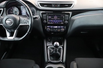 Nissan Qashqai II Crossover Facelifting 1.3 DIG-T  160KM 2019 Nissan Qashqai 1.3 DIG-T, Salon Polska, zdjęcie 11