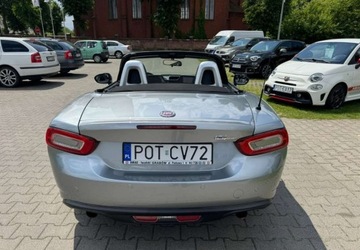 Fiat 124 Spider 1.4 MultiAir II 140KM 2019 Fiat 124 Spider Fiat 124 Spider 1.4 MultiAir Turbo Lusso 1.4 Benzyna 140KM, zdjęcie 6