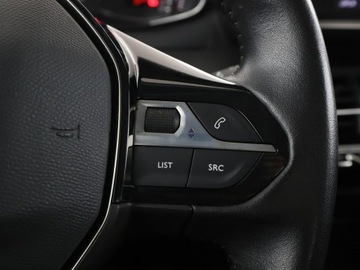 Peugeot 2008 II SUV 1.5 BlueHDi 110KM 2021 Peugeot 2008 navi klima auto czujniki parkowania, zdjęcie 32