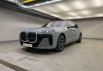 BMW Seria 7 G70 2024 BMW Seria 7 740d xDrive, M Pakiet, Gwarancja fabryczna, Serwis ASO, Faktur, zdjęcie 8