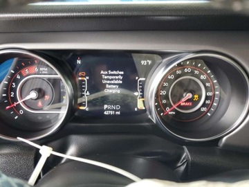 Jeep Wrangler IV 2022 Jeep Wrangler Unlimited Rubicon 2022 3.0l 3.0 Diesel 260KM, zdjęcie 3