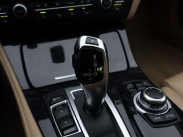 BMW Seria 5 F10-F11 Limuzyna 520d 184KM 2012 BMW 5 520d, 181 KM, Automat, Skóra, Navi, Xenon, zdjęcie 18