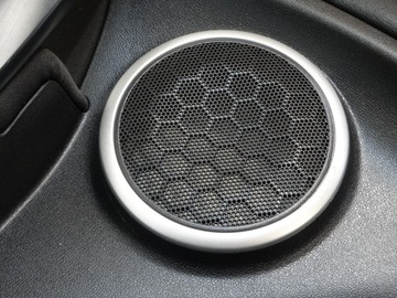 ОБИВКА БОКОВОЙ ДВЕРИ ЛЕВАЯ ПЕРЕДНЯЯ RENAULT MEGANE III HB 809010639R