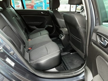 Renault Megane IV Grandtour 1.3 TCe 115 FAP 115KM 2019 Renault Megane 1.3 Benzyna / Limited / Salon PL, zdjęcie 30