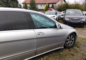 Mercedes Klasa R Off-roader Facelifting 300 CDI BlueEFFICIENCY 190KM 2011 Mercedes-Benz Klasa R 2011r. LONG, 3.0 CDI. 4Matic 7 osob. Lekko uszk praw, zdjęcie 4