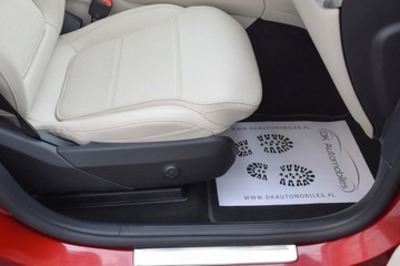 Mercedes GLC C254/X254 2023 Mercedes-Benz GLC MERCEDES GLC200 4-MATIC 2.0 204KM LED Kamery-360 Panoram, zdjęcie 26