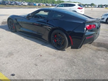 Chevrolet Corvette C7 2016 Chevrolet Corvette Stingray 2016 6.2 Benzyna 460KM, zdjęcie 2
