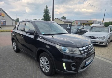 Suzuki Vitara III SUV 1.6 DDiS 120KM 2015 Suzuki Vitara Swiezo sprowadzonyZarejestrowany 4x4 1.6 Diesel 120KM, zdjęcie 4