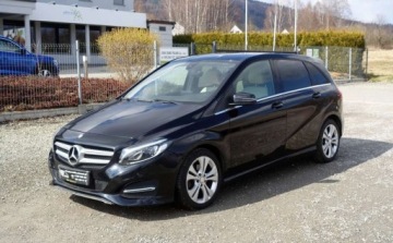 Mercedes Klasa B W246 Sports Tourer 180 BlueEFFICIENCY 122KM 2015 Mercedes-Benz Klasa B 180 1.6 122KM LIFT Automat Full LED Skora Niski prze, zdjęcie 2