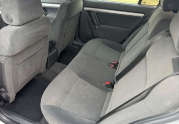 Opel Vectra C Kombi 1.8 ECOTEC 122KM 2004 Opel Vectra LPG, wazne oplaty, Alu, hak, zadbany 1.8 BenzynaLPG 122KM, zdjęcie 12