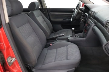 Audi A4 B5 Sedan 1.6 i 101KM 1997 Audi A4 1.6, Klima, Klimatronic,ALU, zdjęcie 8